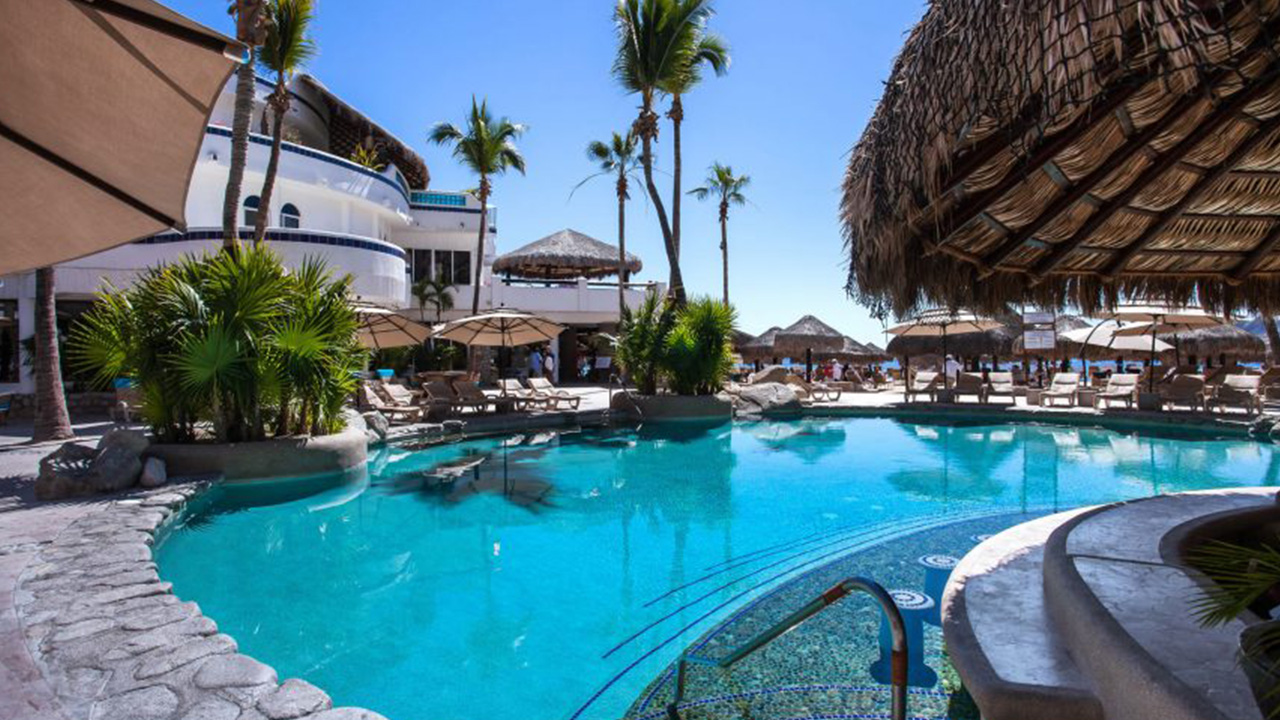 Transportación a Club Cascadas de Baja