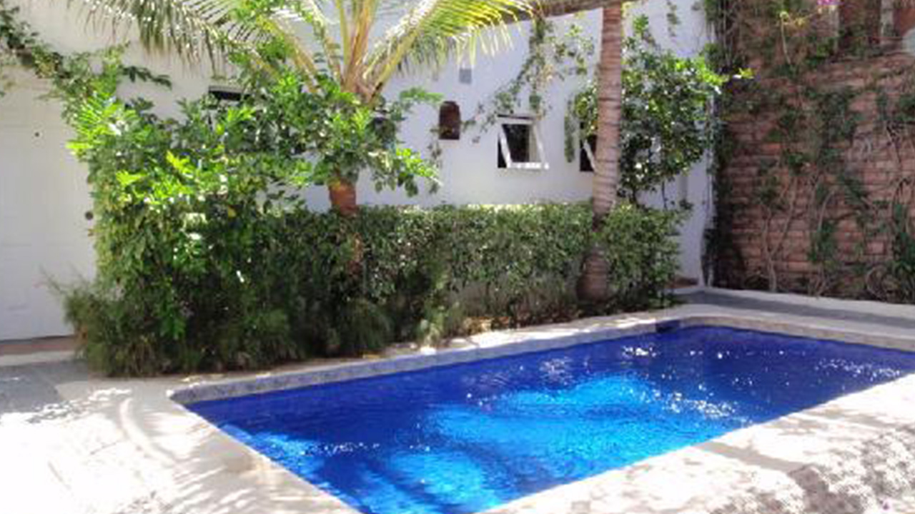 Transportación a Los Milagros Hotel